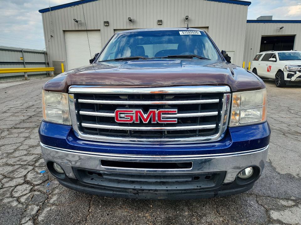 61592626 :رقم المزاد ، 3GTP1VE78DG251526 vin ، 2013 Gmc Sierra مزاد بيع