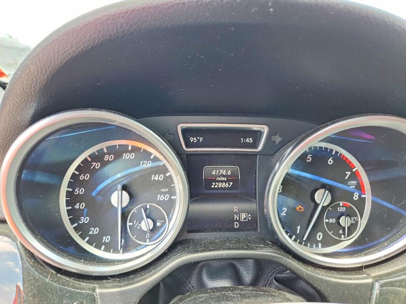 2015 Mercedes-benz Ml მანქანა იყიდება აუქციონზე, vin: 4JGDA5HB1FA583307, აუქციონის ნომერი: 60079466