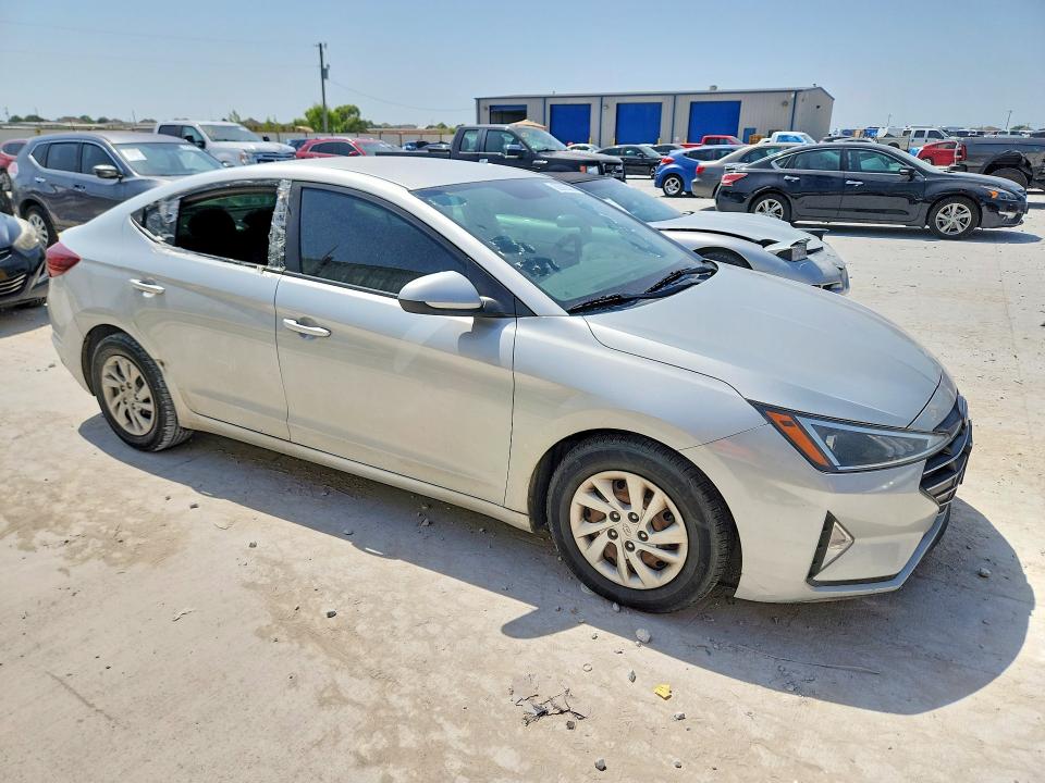 62663306 :رقم المزاد ، 5NPD74LF5KH440919 vin ، 2019 Hyundai Elantra مزاد بيع