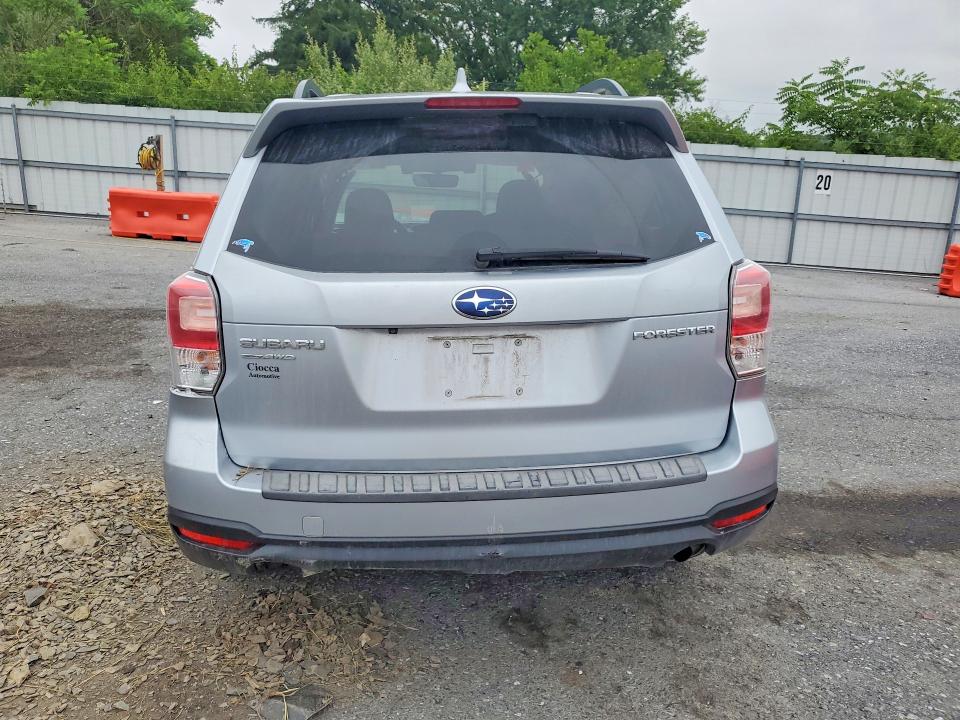 2018 Subaru Forester მანქანა იყიდება აუქციონზე, vin: JF2SJAGC5JH426900, აუქციონის ნომერი: 60022086