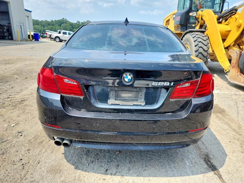 2011 Bmw 528 მანქანა იყიდება აუქციონზე, vin: WBAFR1C50BC750171, აუქციონის ნომერი: 62995876