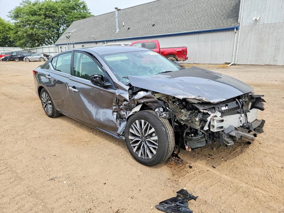 Продаж на аукціоні авто 2024 Nissan Altima, vin: 1N4BL4DV1RN383952, номер лоту: 61845946