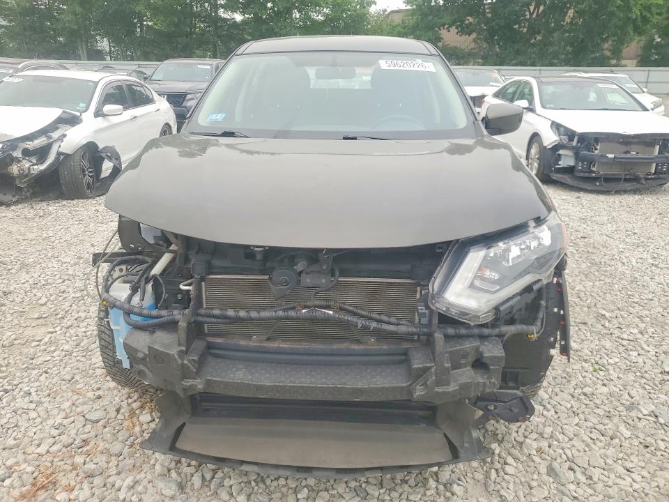 Продаж на аукціоні авто 2017 Nissan Rogue, vin: KNMAT2MV1HP504833, номер лоту: 59620226