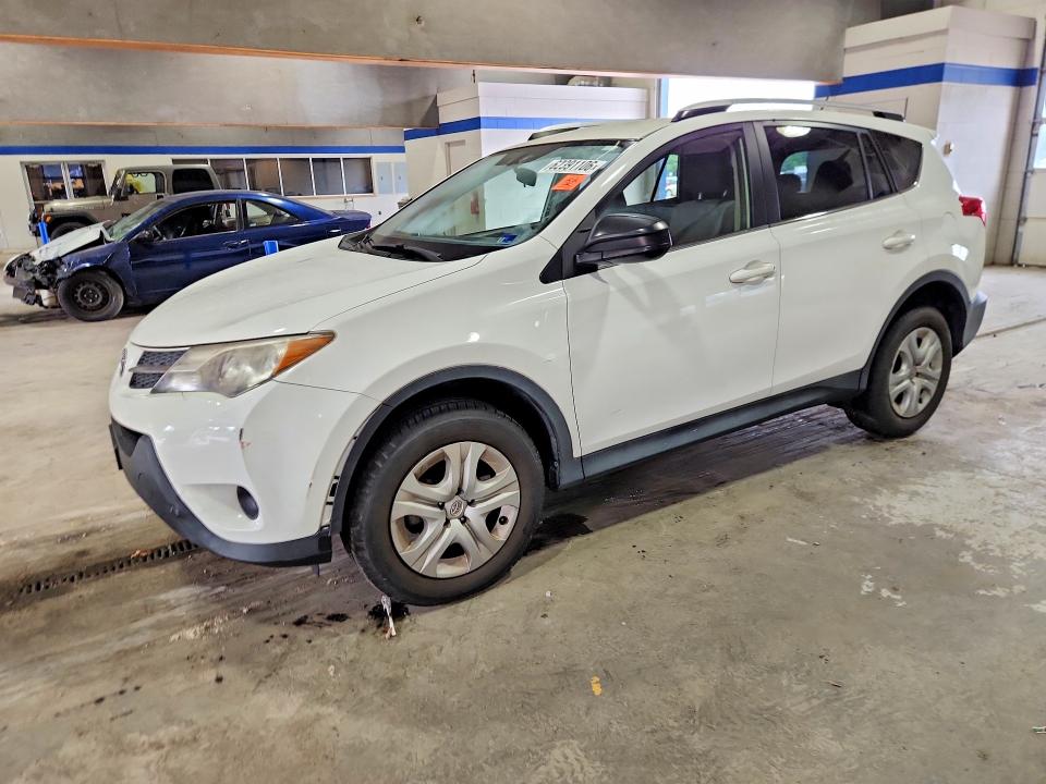 Продаж на аукціоні авто 2015 Toyota Rav4, vin: JTMBFREV9FJ021285, номер лоту: 62391106