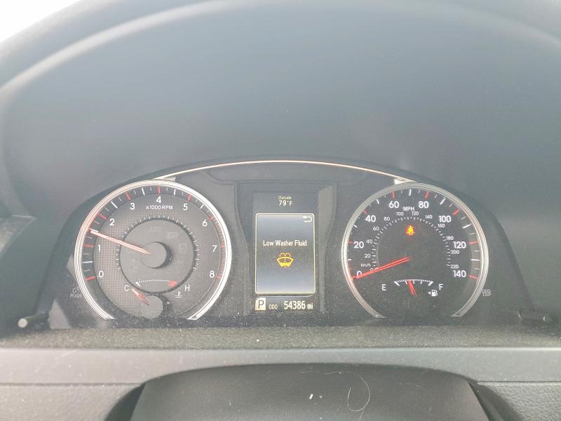 59599686 :رقم المزاد ، 4T1BF1FK4HU811953 vin ، 2017 Toyota Camry مزاد بيع