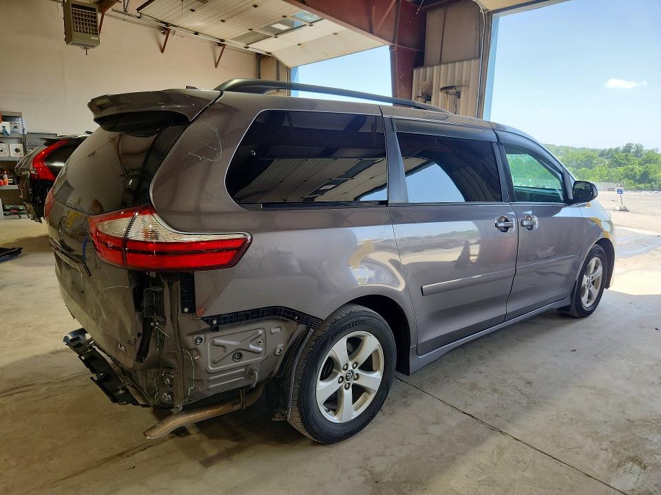 Auction sale of the 2019 Toyota Sienna, vin: 5TDKZ3DC0KS969110, lot number: 41634416
