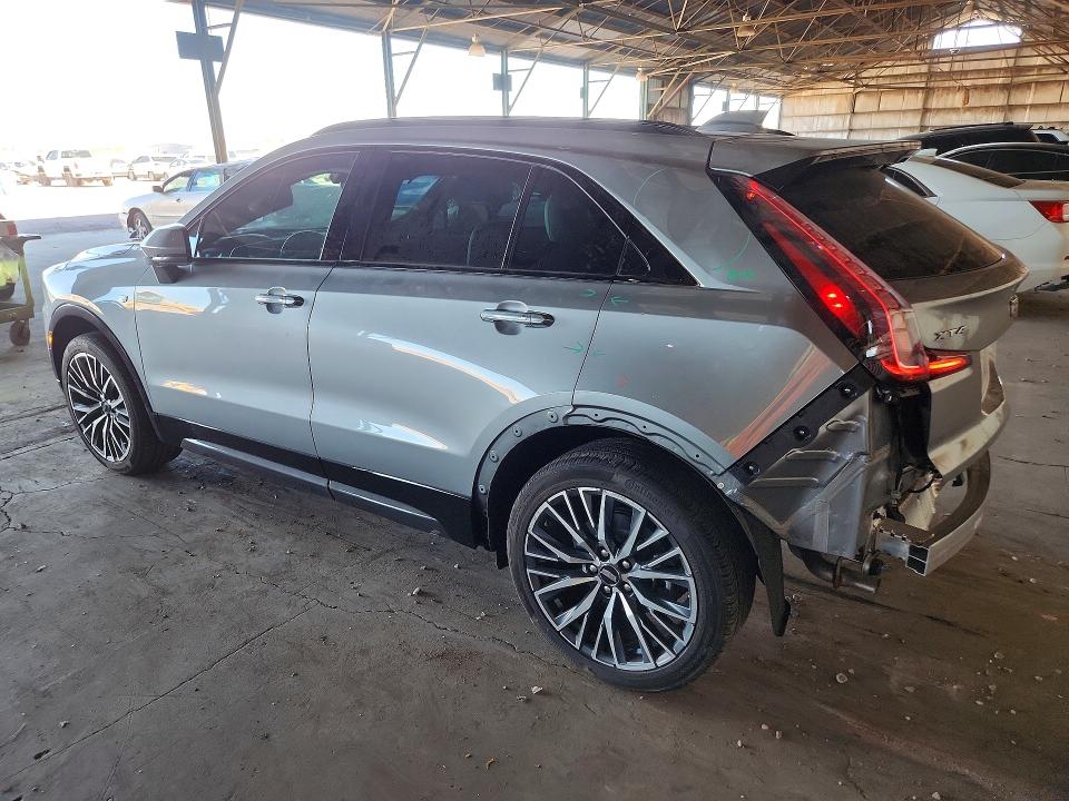 85986665 :رقم المزاد ، 1GYFZER4XRF215652 vin ، 2024 Cadillac Xt4 مزاد بيع