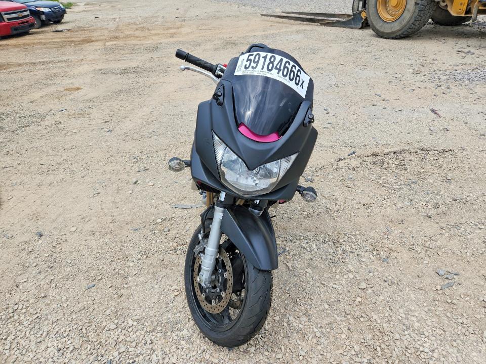59184666 :رقم المزاد ، JS1GW72A582100245 vin ، 2008 Suzuki Gsf1250 مزاد بيع