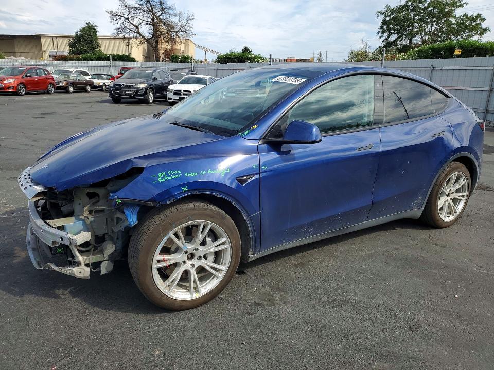 Продажа на аукционе авто 2020 Tesla Model Y, vin: 5YJYGDEE9LF036446, номер лота: 61034736