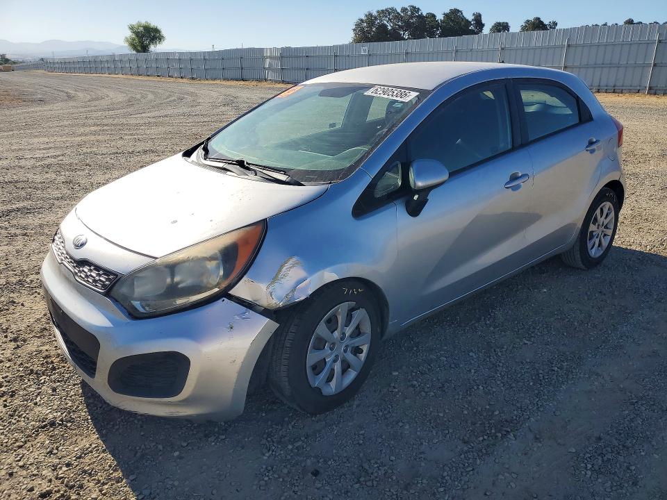 2013 Kia Rio მანქანა იყიდება აუქციონზე, vin: KNADM5A3XD6138687, აუქციონის ნომერი: 62905386
