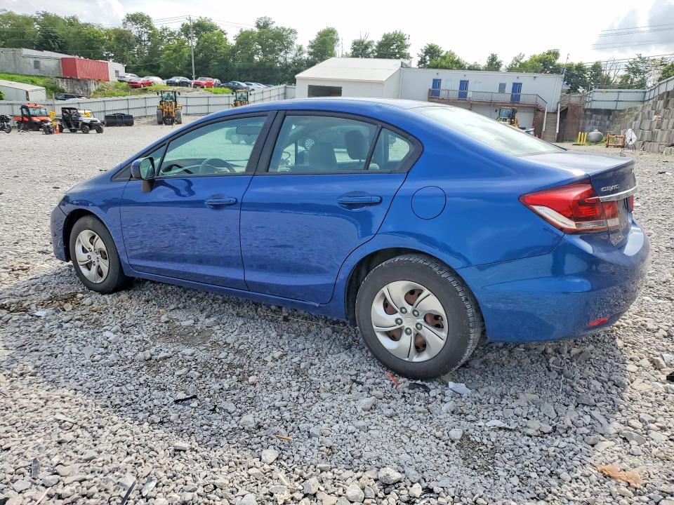 62104696 :رقم المزاد ، 19XFB2F57FE039784 vin ، 2015 Honda Civic مزاد بيع