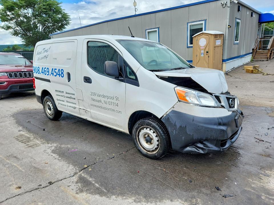 62958176 :رقم المزاد ، 3N6CM0KN1FK698224 vin ، 2015 Nissan Nv200 مزاد بيع