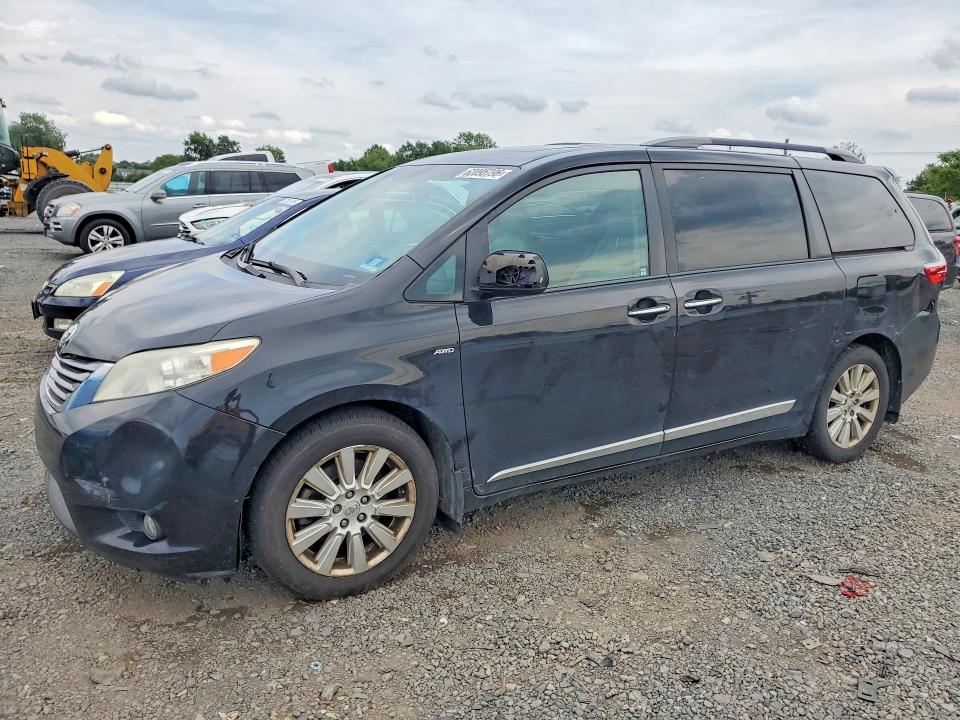 Продажа на аукционе авто 2017 Toyota Sienna, vin: 5TDDZ3DC7HS174282, номер лота: 62095796