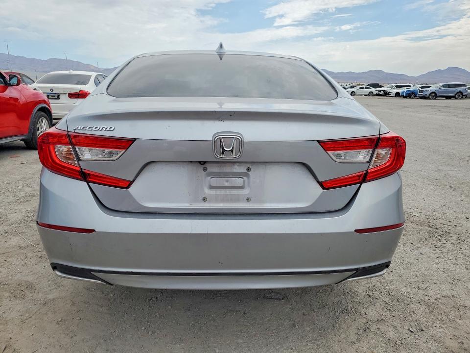 61393816 :رقم المزاد ، 1HGCV1F12KA045234 vin ، 2019 Honda Accord مزاد بيع