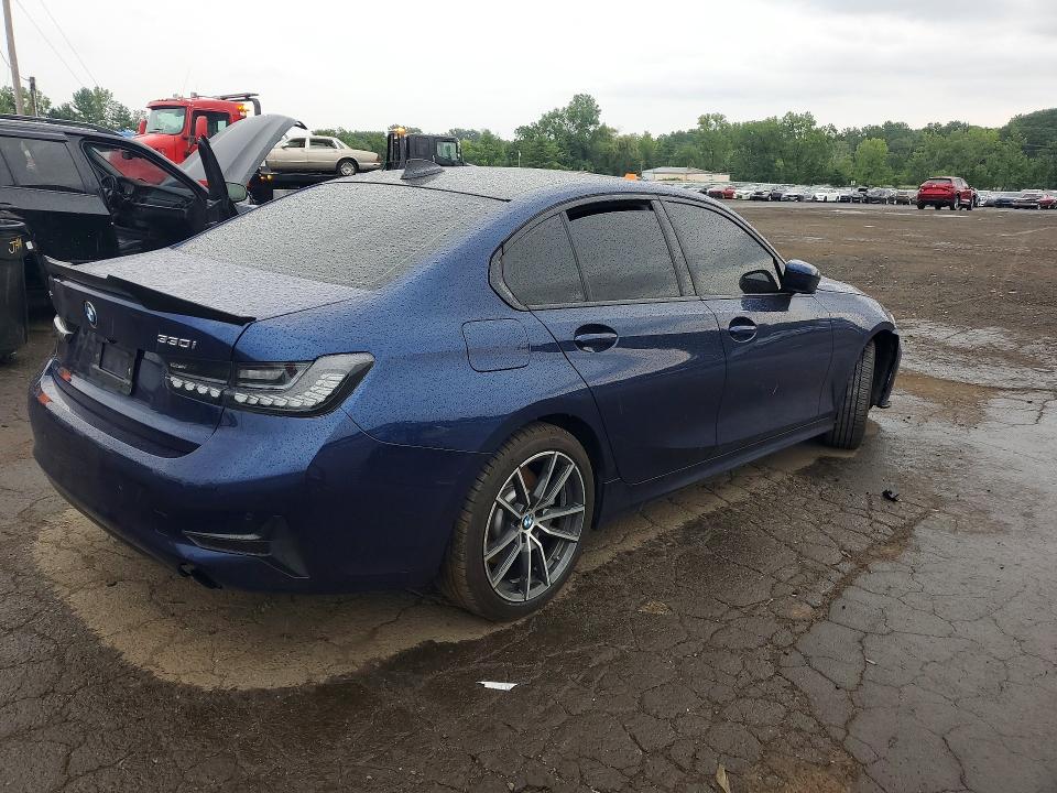 61547686 :رقم المزاد ، WBA5R7C5XKAJ83753 vin ، 2019 Bmw 330xi مزاد بيع