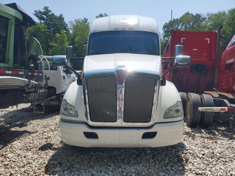 61726596 :رقم المزاد ، 1XKYDP9X7LJ311119 vin ، 2020 Kenworth Construction مزاد بيع