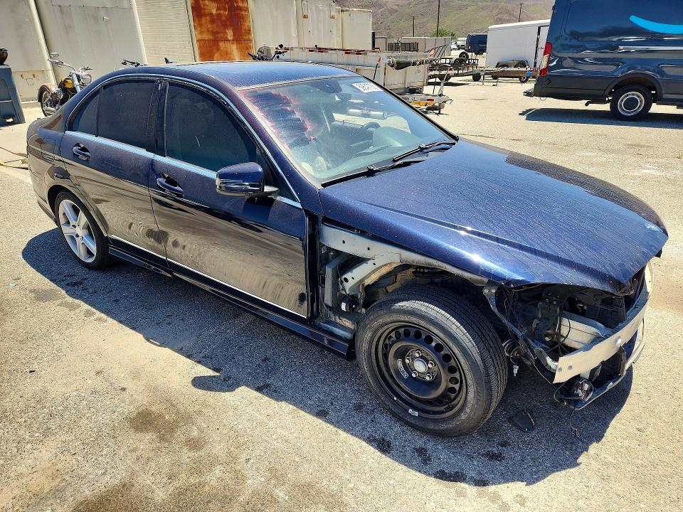 Продажа на аукционе авто 2010 Mercedes-benz C, vin: WDDGF5EB8AR092532, номер лота: 59647766