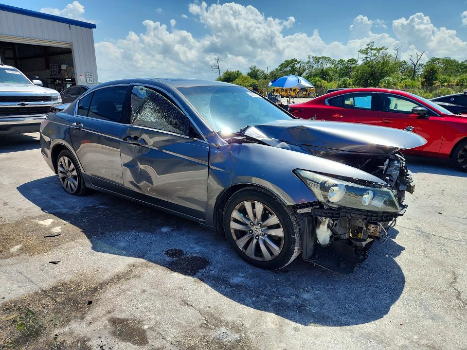 62330076 :رقم المزاد ، 1HGCP2F7XCA029708 vin ، 2012 Honda Accord مزاد بيع