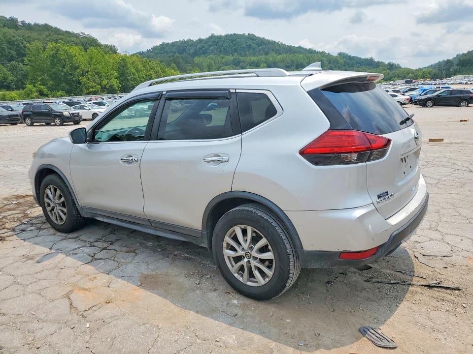 62617566 :رقم المزاد ، 5N1AT2MV0HC854716 vin ، 2017 Nissan Rogue مزاد بيع