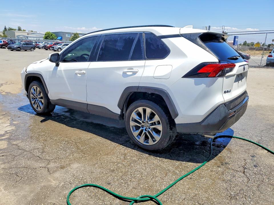 2020 Toyota Rav4 მანქანა იყიდება აუქციონზე, vin: JTMC1RFV0LD060424, აუქციონის ნომერი: 57906196
