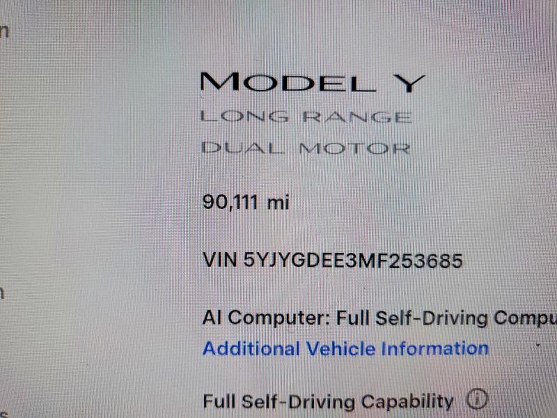 62121106 :رقم المزاد ، 5YJYGDEE3MF253685 vin ، 2021 Tesla Model Y مزاد بيع