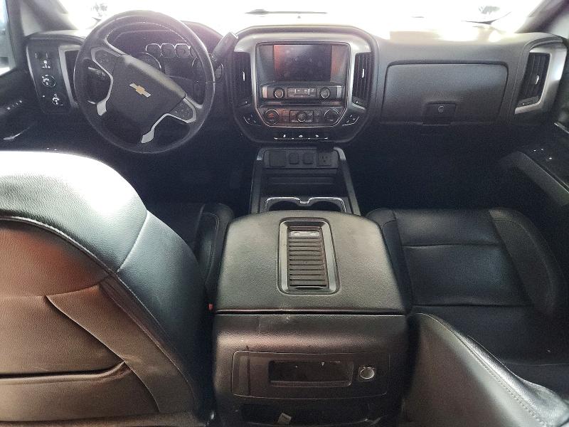 61871386 :رقم المزاد ، 3GCUKSEC8JG176074 vin ، 2018 Chevrolet Silverado مزاد بيع