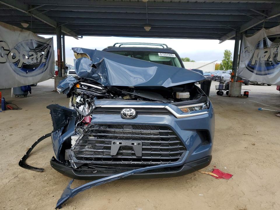 2026 Toyota Grand Highlander Hybrid მანქანა იყიდება აუქციონზე, vin: 5TDACAB5XTS100716, აუქციონის ნომერი: 61552906