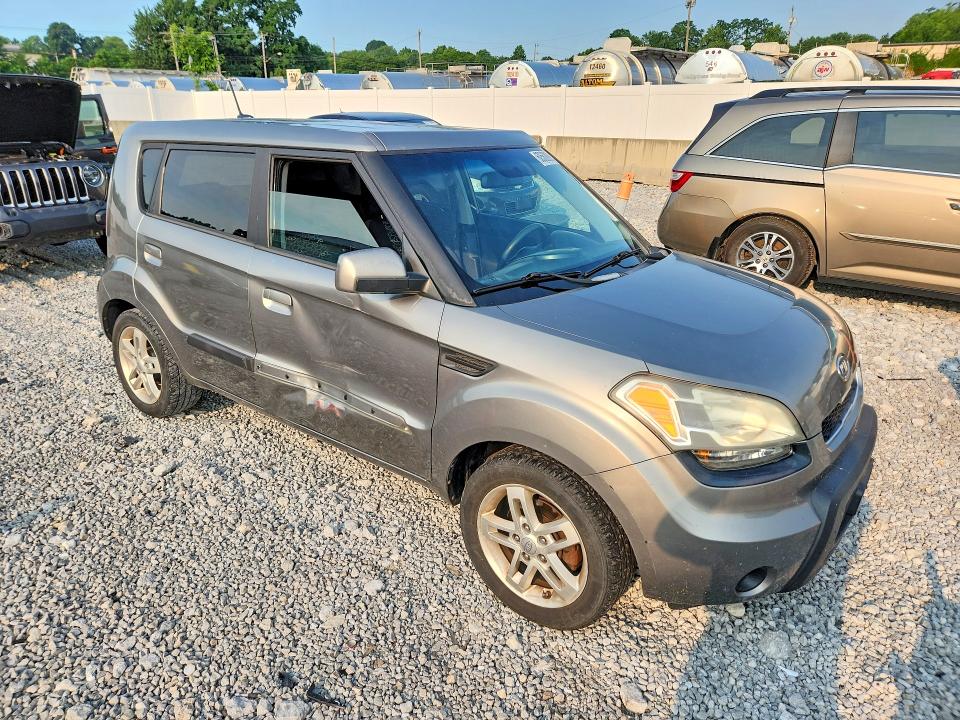 2010 Kia Soul მანქანა იყიდება აუქციონზე, vin: KNDJT2A25A7172413, აუქციონის ნომერი: 60562896