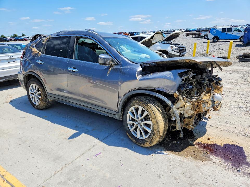 Продажа на аукционе авто 2018 Nissan Rogue, vin: KNMAT2MV7JP593510, номер лота: 61185426