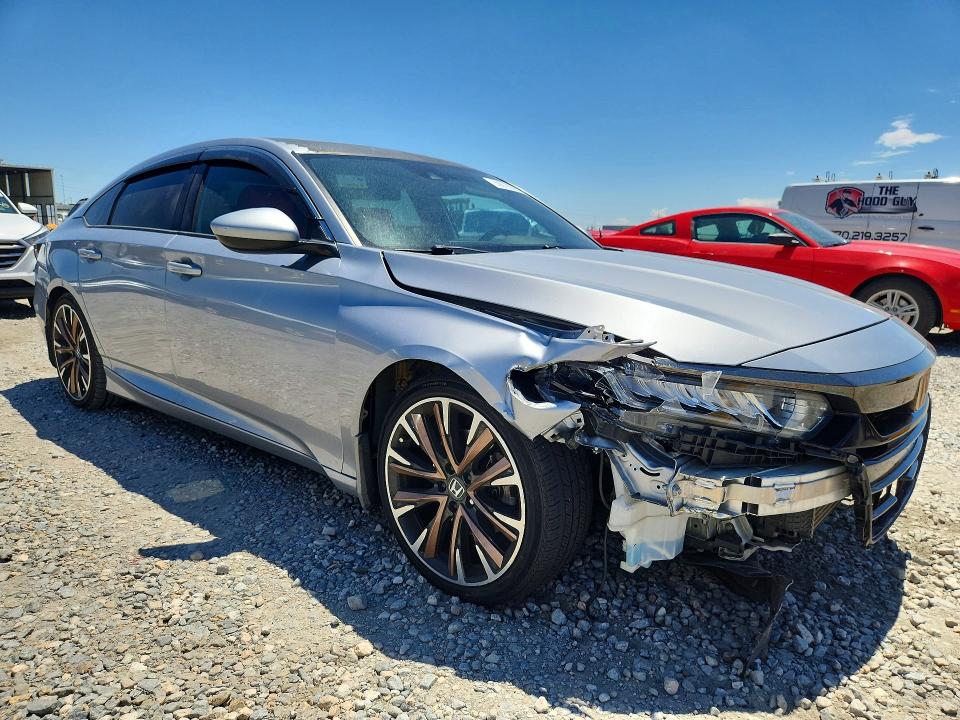 2018 Honda Accord მანქანა იყიდება აუქციონზე, vin: 1HGCV2F33JA013835, აუქციონის ნომერი: 60870976