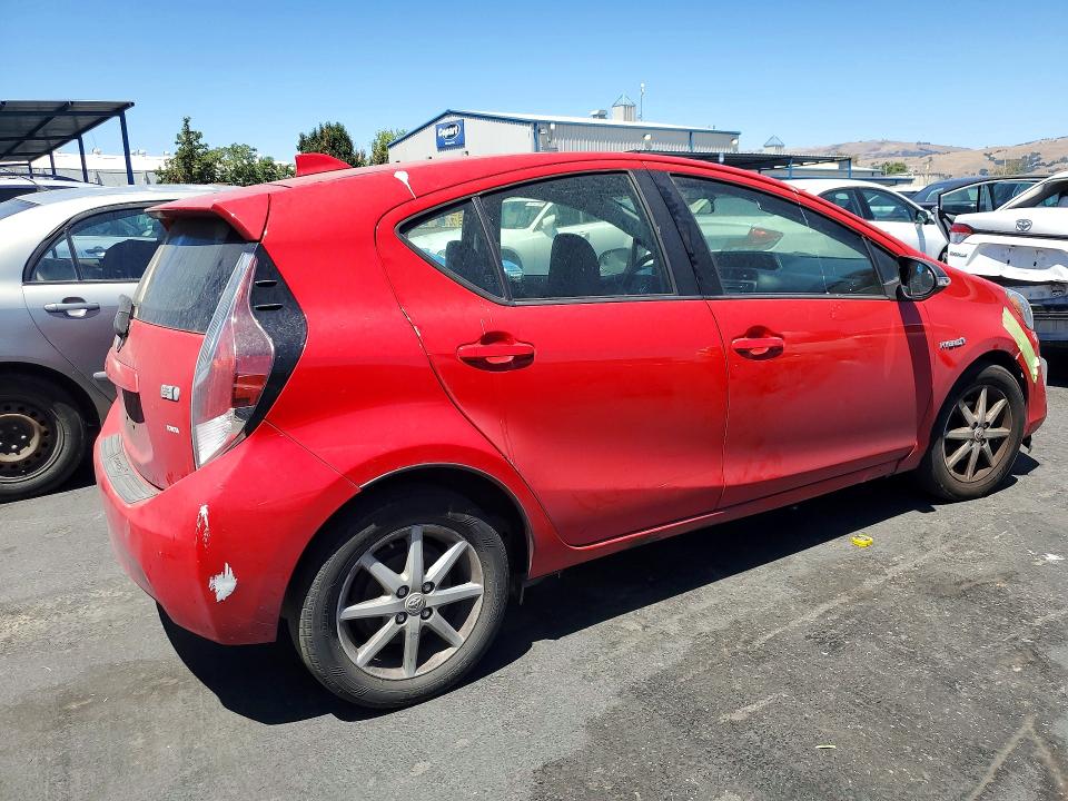 Продаж на аукціоні авто 2015 Toyota Prius C, vin: JTDKDTB33F1107911, номер лоту: 62720196