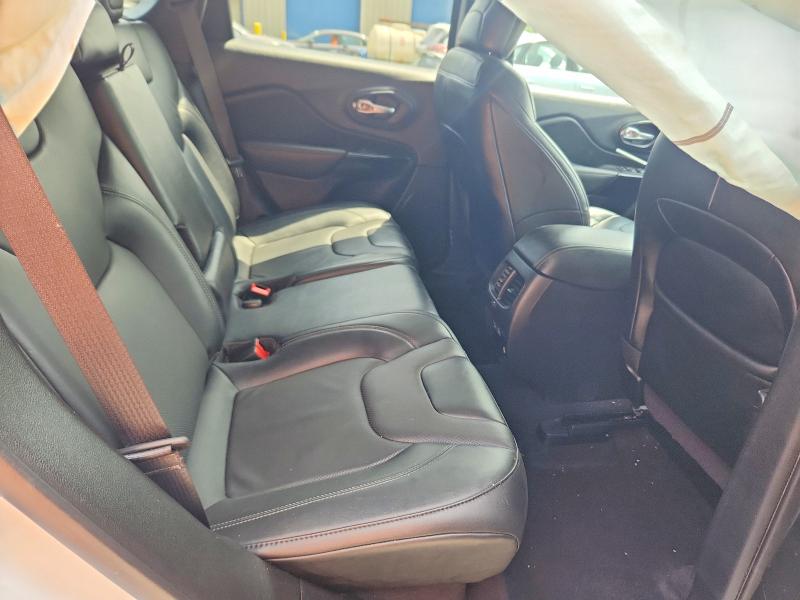 61358156 :رقم المزاد ، 1C4PJMMB9PD110174 vin ، 2023 Jeep Cherokee مزاد بيع