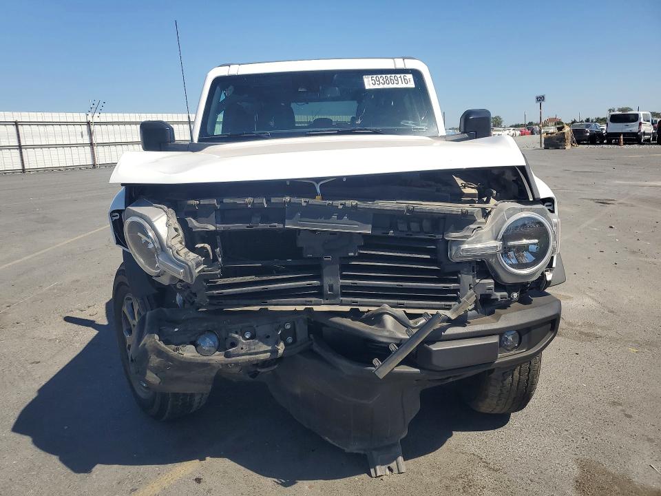 2023 Ford Bronco მანქანა იყიდება აუქციონზე, vin: 1FMDE5BH8PLB70064, აუქციონის ნომერი: 59386916