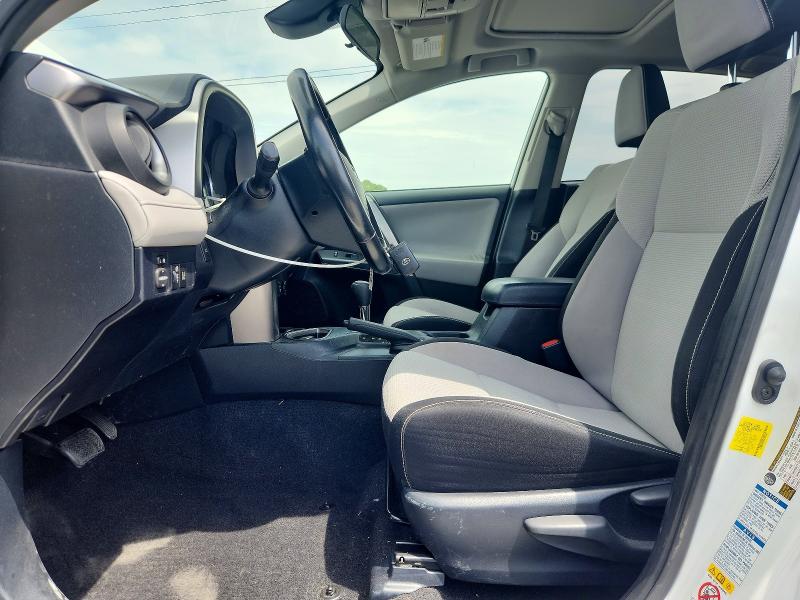 62643956 :رقم المزاد ، JTMRJREV5HD100144 vin ، 2017 Toyota Rav4 Hybrid مزاد بيع