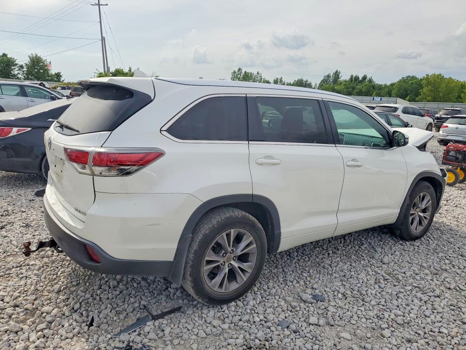 59975556 :رقم المزاد ، 5TDJKRFH7FS185086 vin ، 2015 Toyota Highlander مزاد بيع
