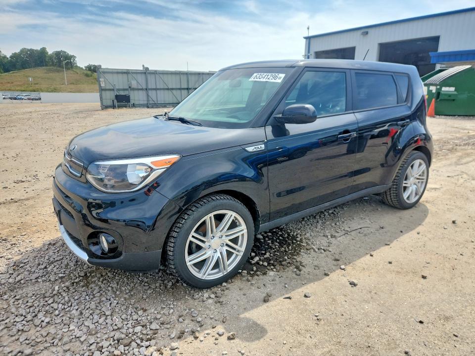 Продажа на аукционе авто 2017 Kia Soul, vin: KNDJP3A59H7463835, номер лота: 63541296