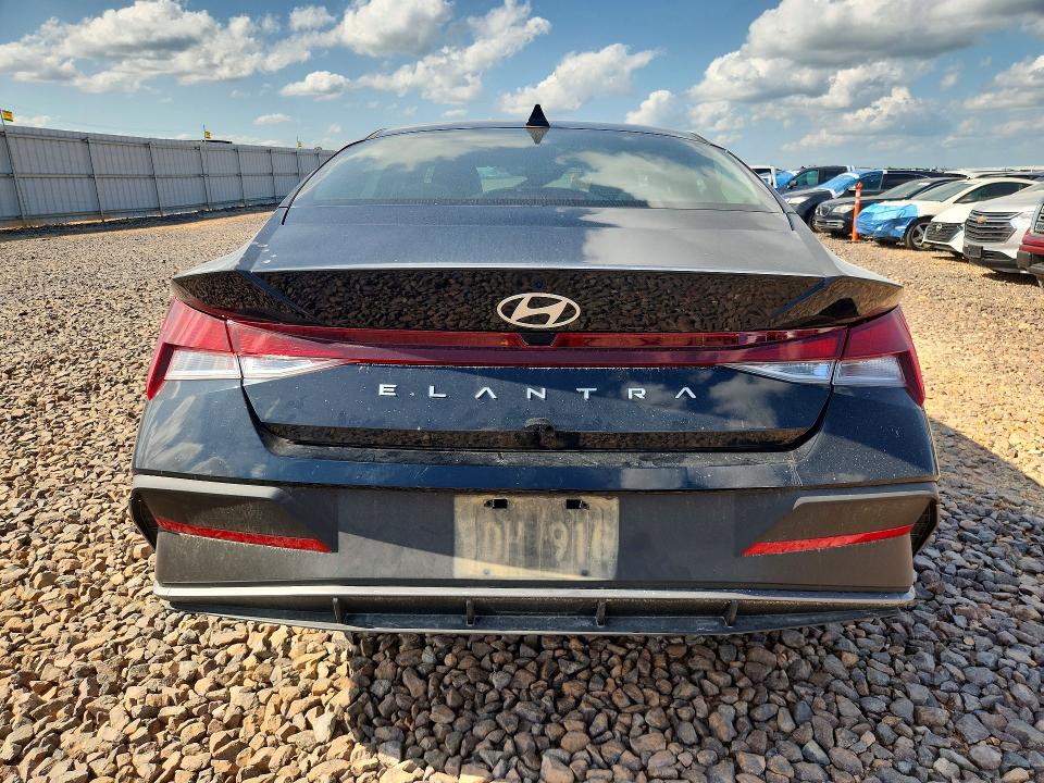 2025 Hyundai Elantra მანქანა იყიდება აუქციონზე, vin: KMHLL4DG5SU950154, აუქციონის ნომერი: 85608985