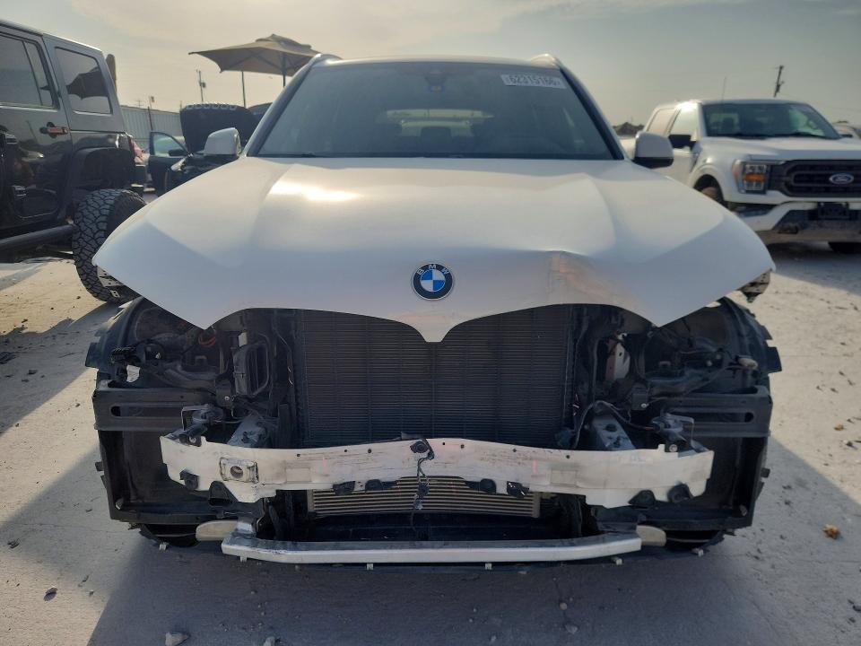 62315166 :رقم المزاد ، 5UXCR4C03L9B52586 vin ، 2020 Bmw X5 مزاد بيع