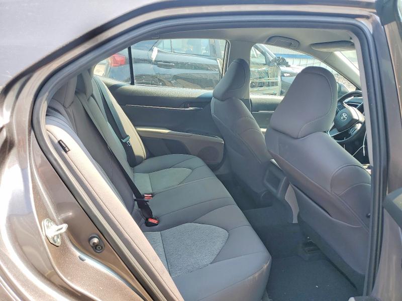 2022 Toyota Camry მანქანა იყიდება აუქციონზე, vin: 4T1C11BKXNU060006, აუქციონის ნომერი: 62289306