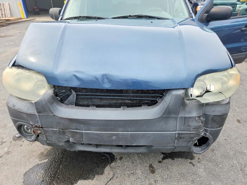 2005 Ford Escape მანქანა იყიდება აუქციონზე, vin: 1FMYU93165DA03545, აუქციონის ნომერი: 60756956