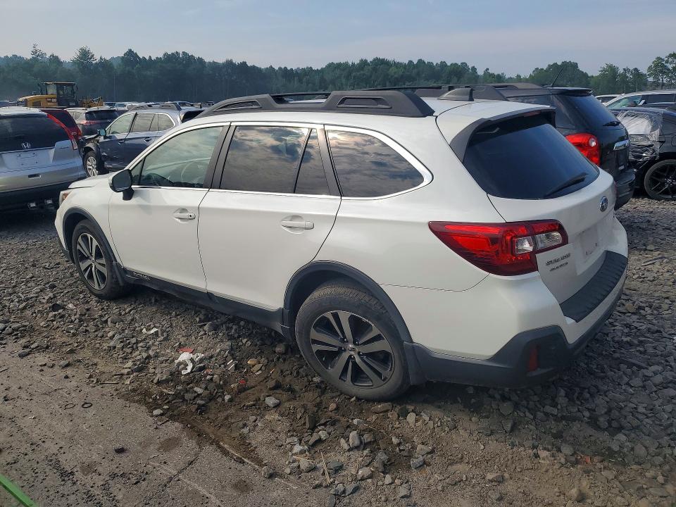 61375616 :رقم المزاد ، 4S4BSANCXJ3366393 vin ، 2018 Subaru Outback مزاد بيع