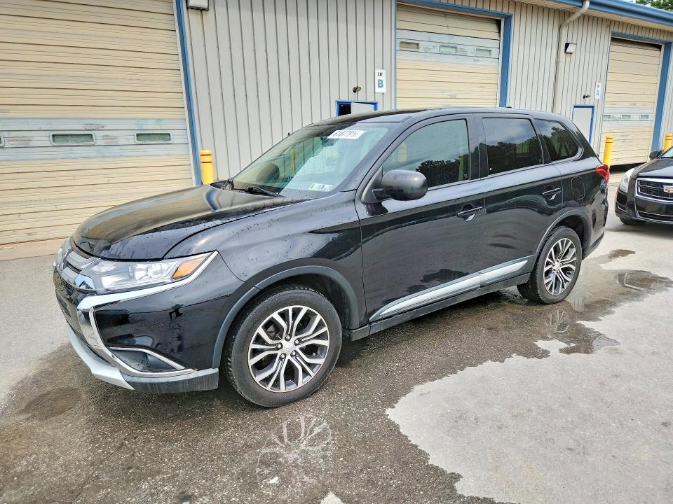 2018 Mitsubishi Outlander მანქანა იყიდება აუქციონზე, vin: JA4AZ3A36JJ002510, აუქციონის ნომერი: 61877916