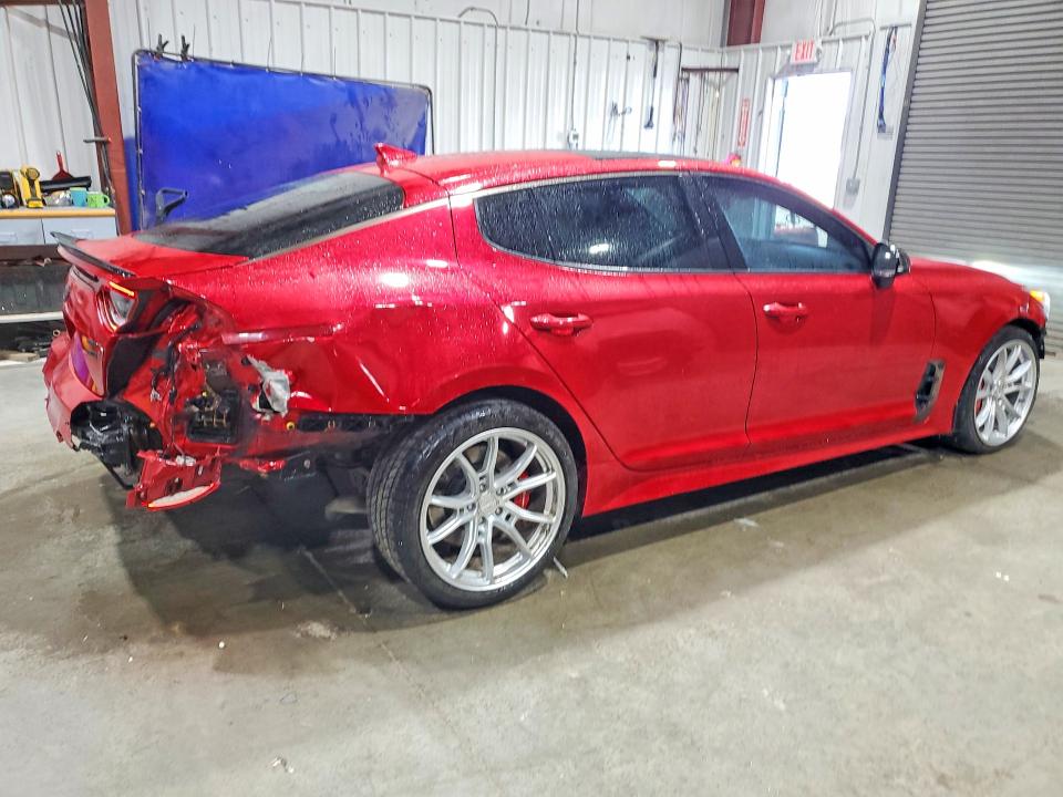 Продажа на аукционе авто 2018 Kia Stinger, vin: KNAE55LC9J6023329, номер лота: 85993525