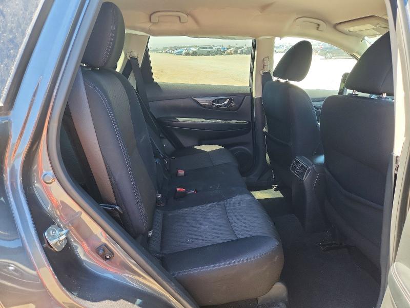 Продажа на аукционе авто 2018 Nissan Rogue, vin: 5N1AT2MT6JC822261, номер лота: 62903546