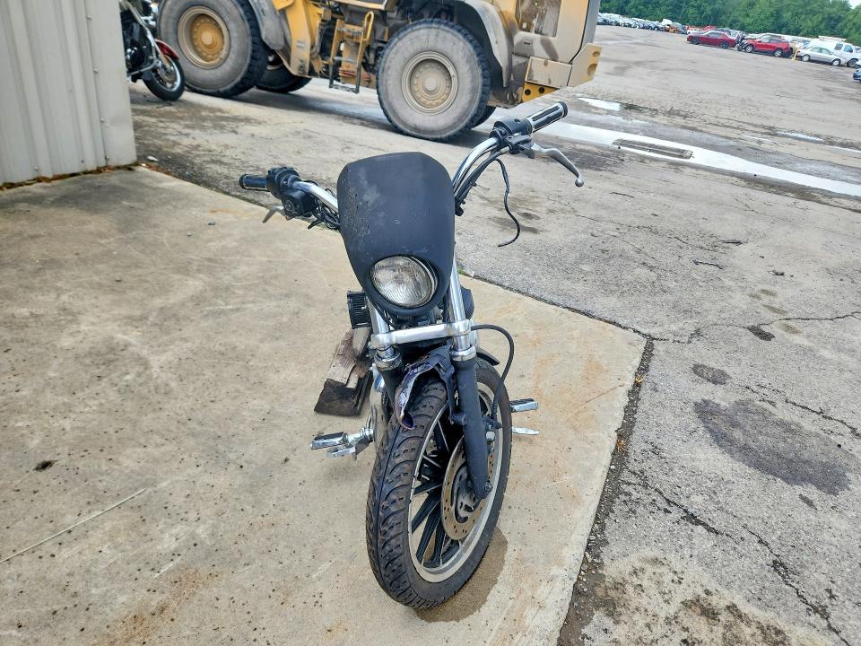 62581476 :رقم المزاد ، 1HD1CAP19YK130843 vin ، 2000 Harley-davidson Xl 1200 مزاد بيع