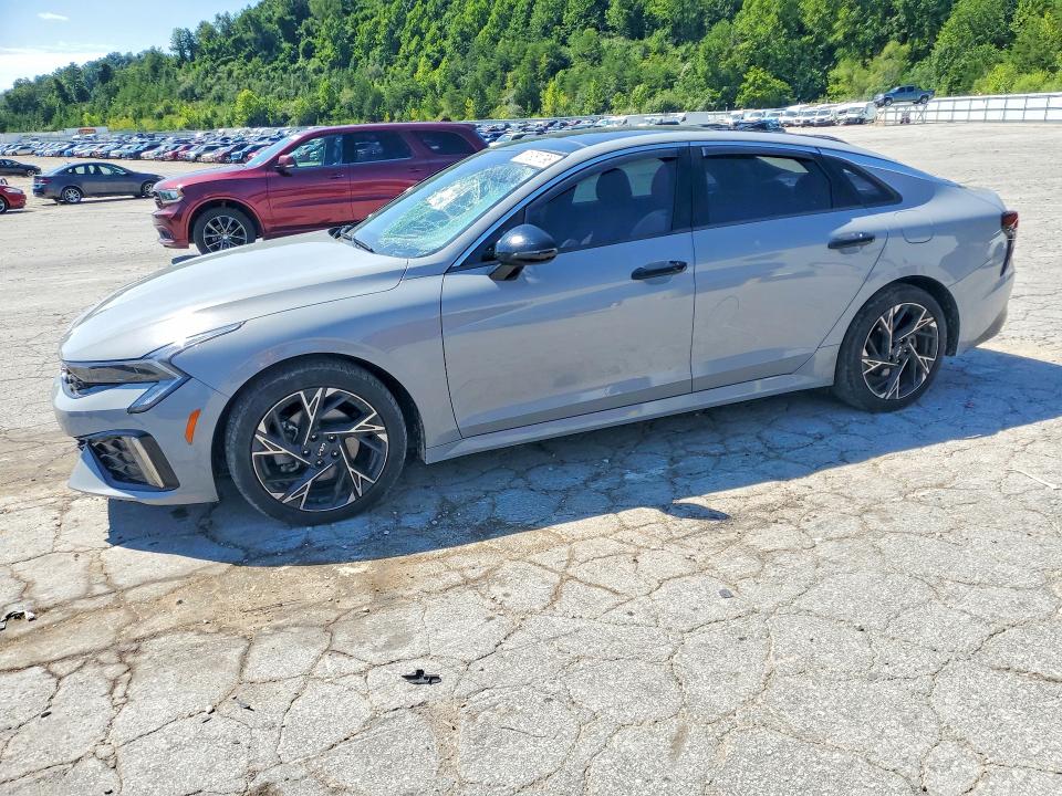 Продажа на аукционе авто 2025 Kia K5, vin: KNAG64J70S5316047, номер лота: 61951796