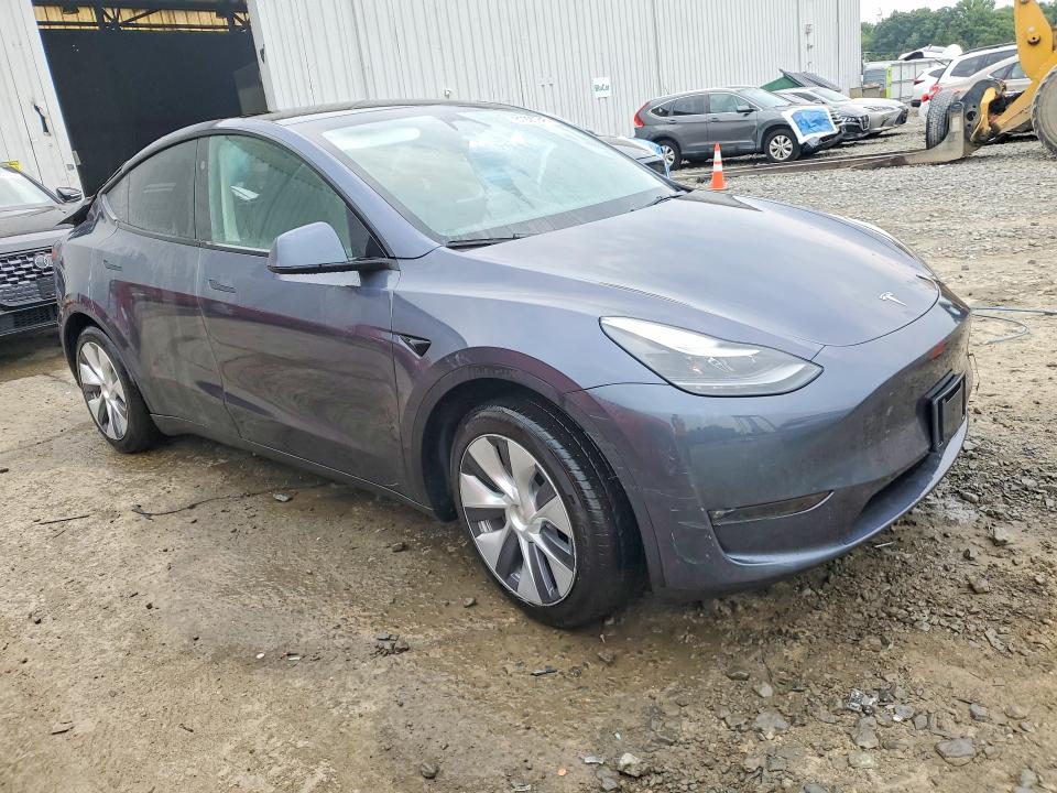 Продажа на аукционе авто 2023 Tesla Model Y, vin: 7SAYGDEE5PF858069, номер лота: 61920946
