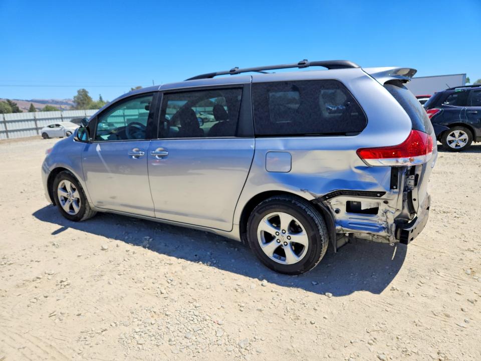 Продажа на аукционе авто 2012 Toyota Sienna, vin: 5TDKK3DC1CS204770, номер лота: 61625436