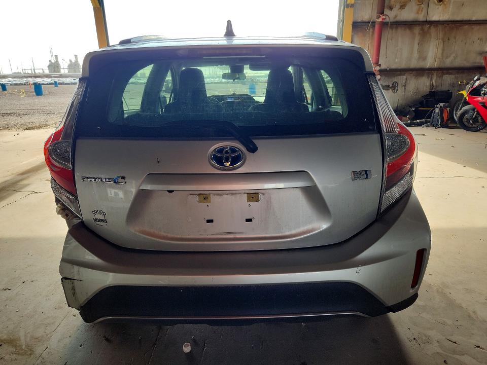 61163346 :رقم المزاد ، JTDKDTB34J1614566 vin ، 2018 Toyota Prius C مزاد بيع
