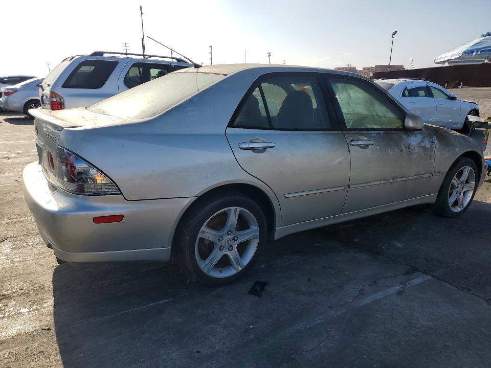 63083266 :رقم المزاد ، JTHBD192440082665 vin ، 2004 Lexus Is مزاد بيع